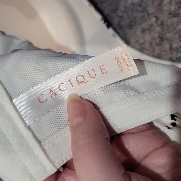 Cacique Bra 🤍 - Picture 6 of 7